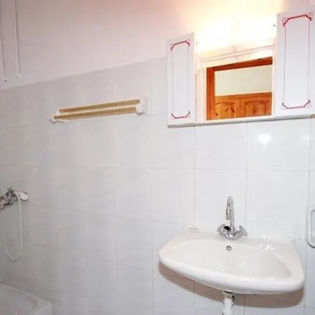 Paleopalace Appartement *