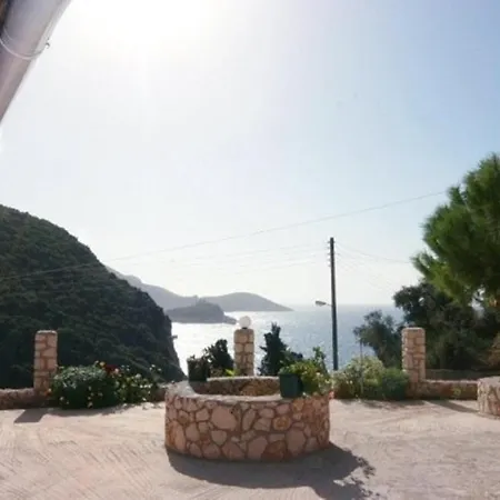 Paleopalace * Paleokastritsa