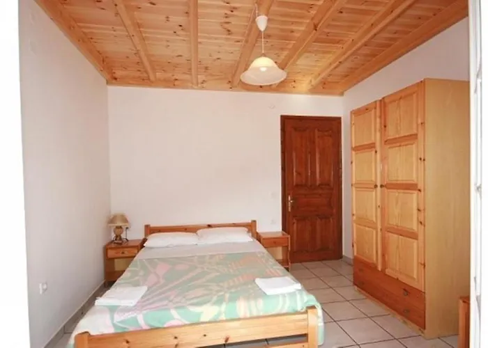 Paleopalace * Paleokastritsa